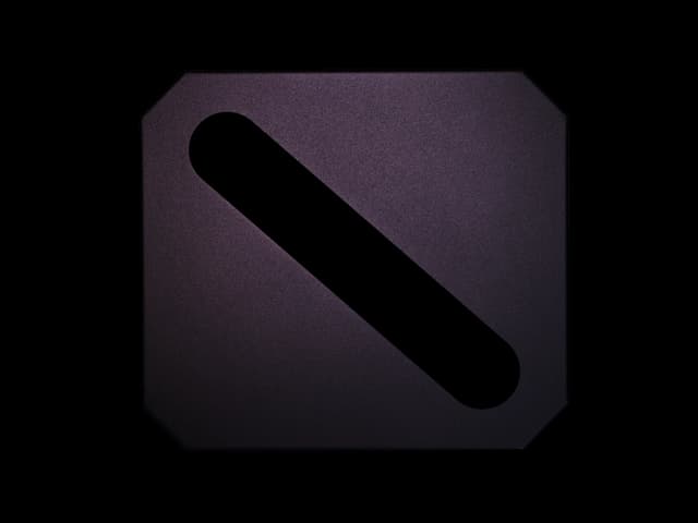 Sort lokk for papir til Kompakt 60 liters avfallsbeholder. Foto.